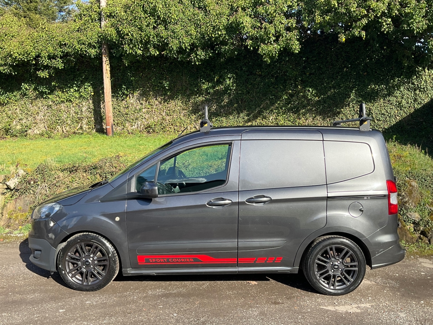 Used Ford Transit Courier 2018 for sale - 77889972: Photo 7