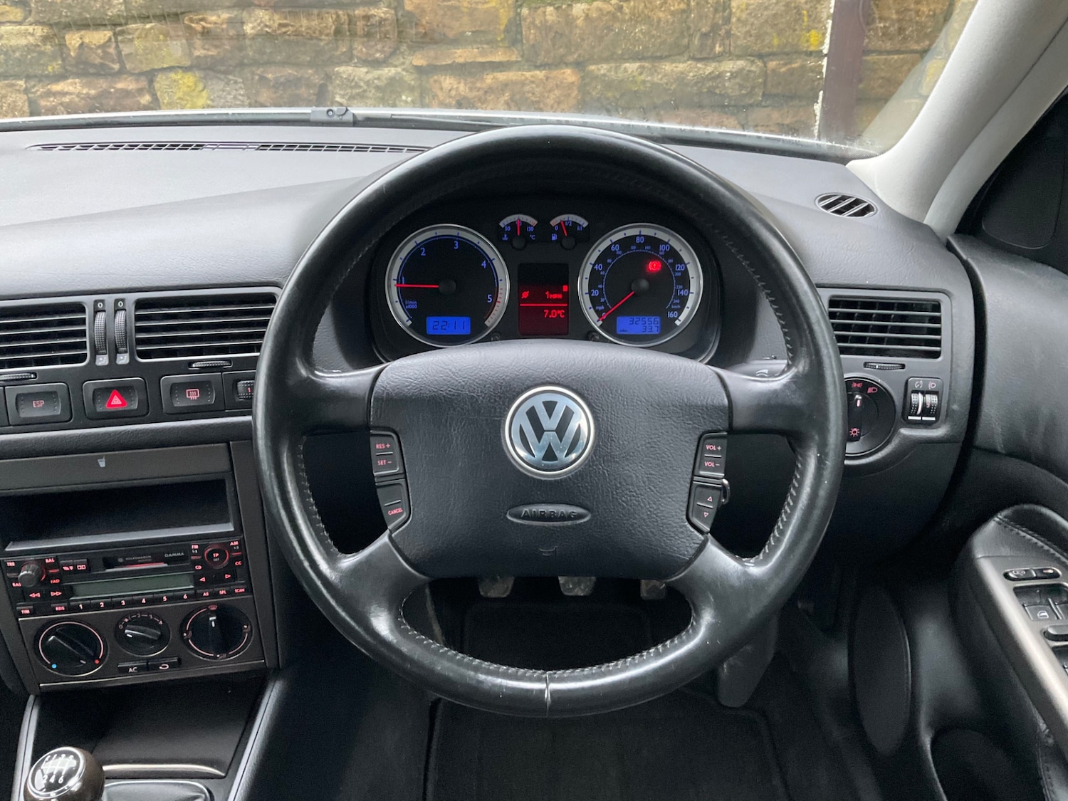 Used Volkswagen Bora 2005 for sale - 76853932: Photo 23