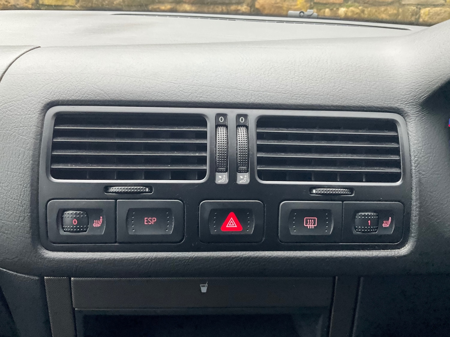 Used Volkswagen Bora 2005 for sale - 76853932: Photo 24