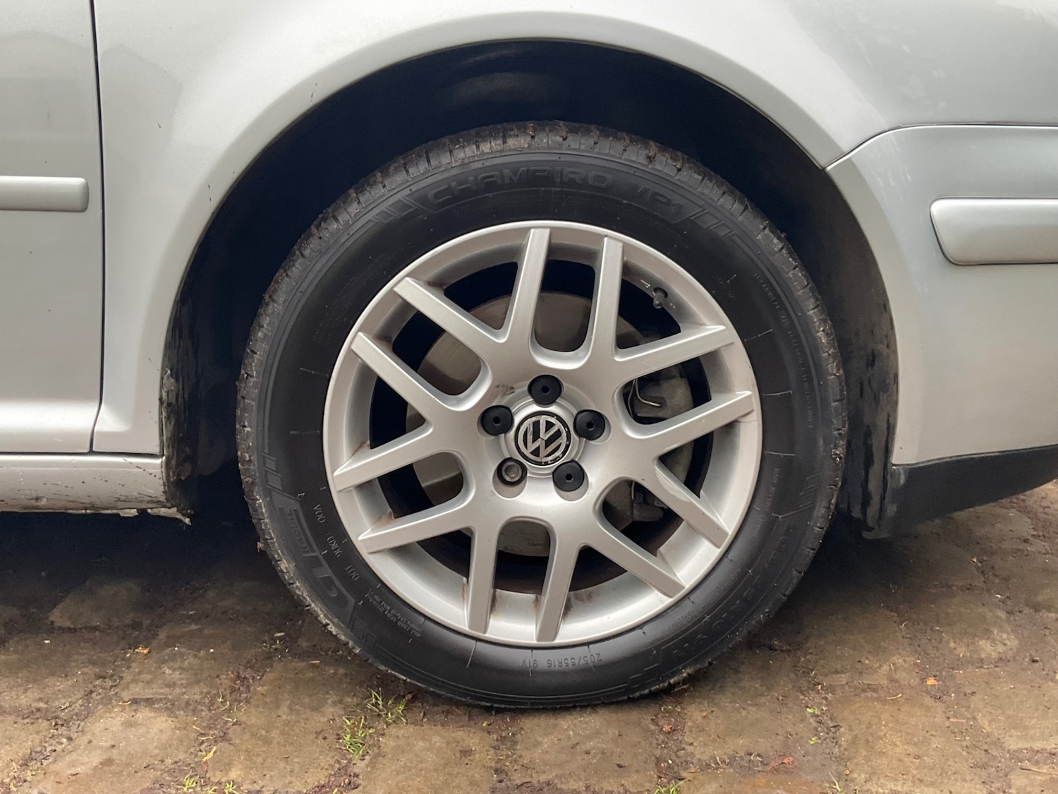 Used Volkswagen Bora 2005 for sale - 76853932: Photo 51