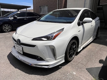 Used Toyota Prius 2016 for sale - 78791609: Photo