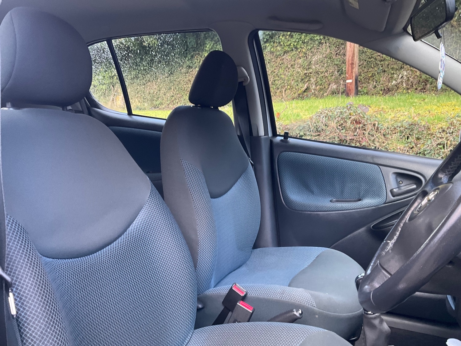 Used Toyota Yaris 2005 for sale - 77570266: Photo 11