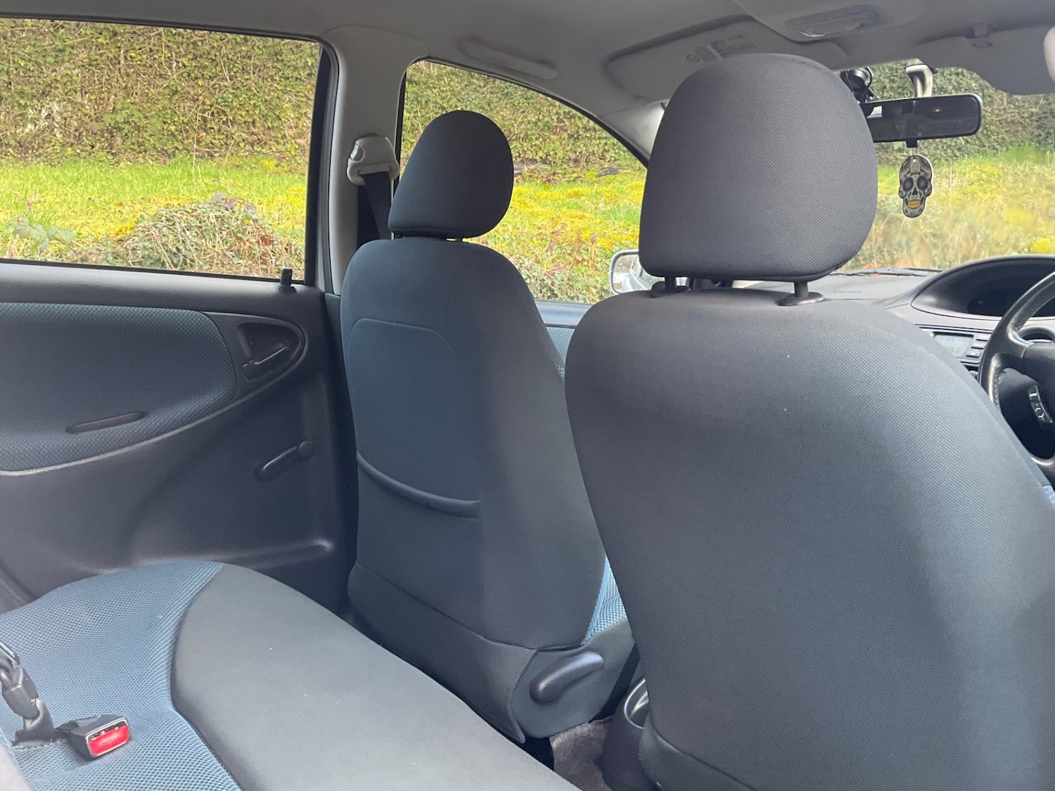 Used Toyota Yaris 2005 for sale - 77570266: Photo 15