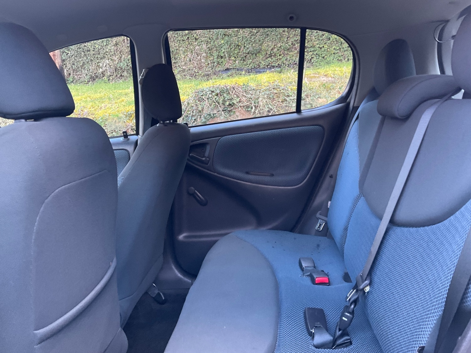 Used Toyota Yaris 2005 for sale - 77570266: Photo 19