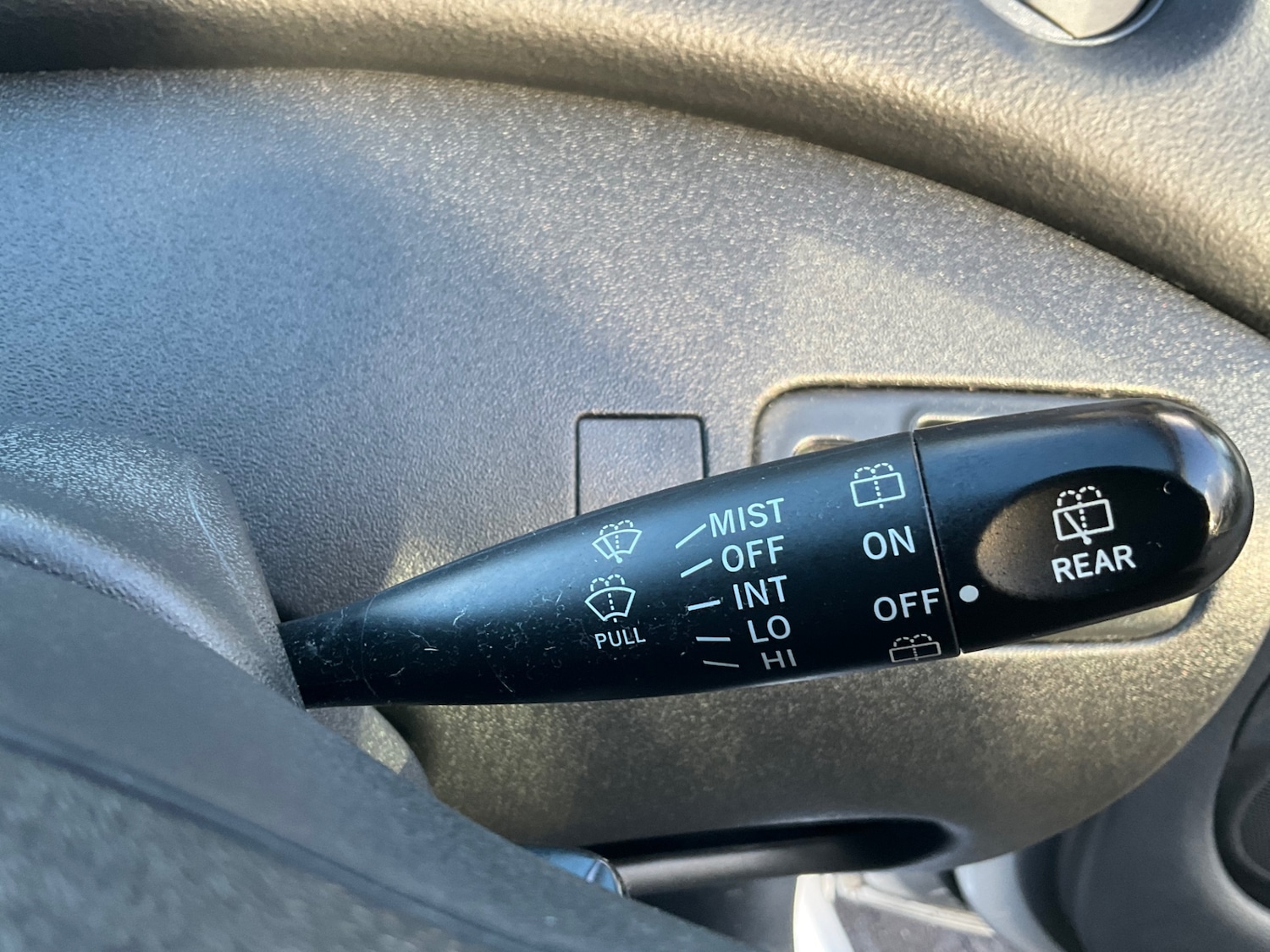 Used Toyota Yaris 2005 for sale - 77570266: Photo 25