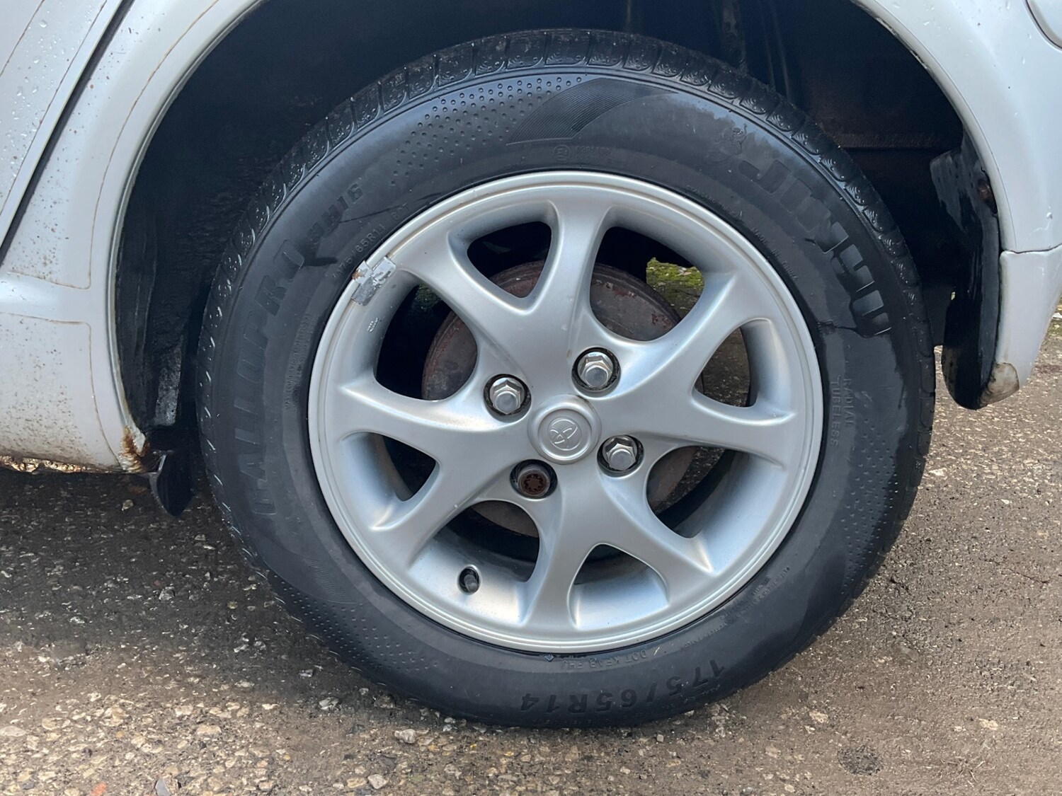 Used Toyota Yaris 2005 for sale - 77570266: Photo 43