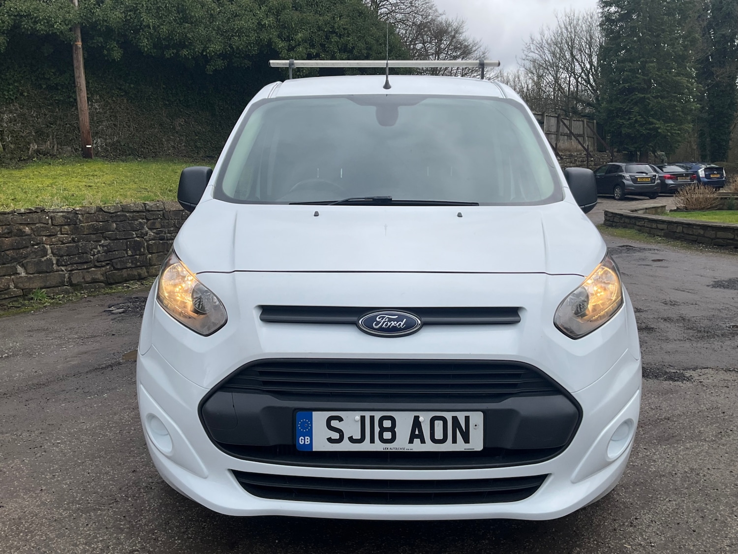 Used Ford Transit Connect 2018 for sale - 77493691: Photo 2