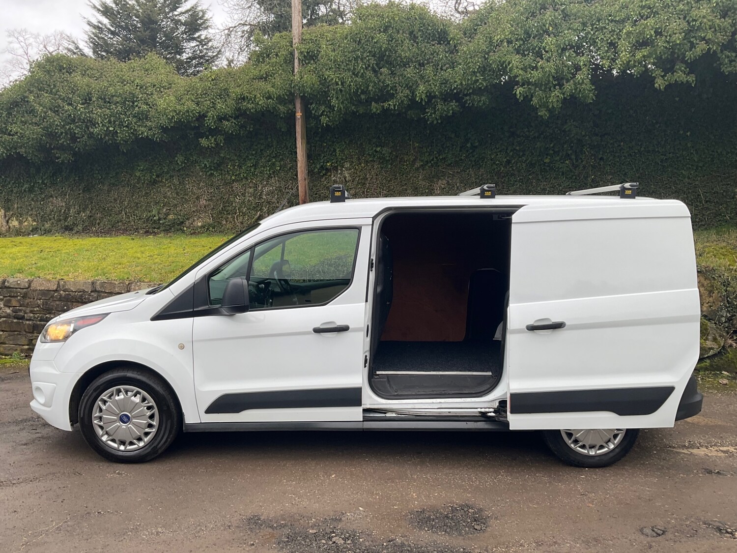 Used Ford Transit Connect 2018 for sale - 77493691: Photo 9