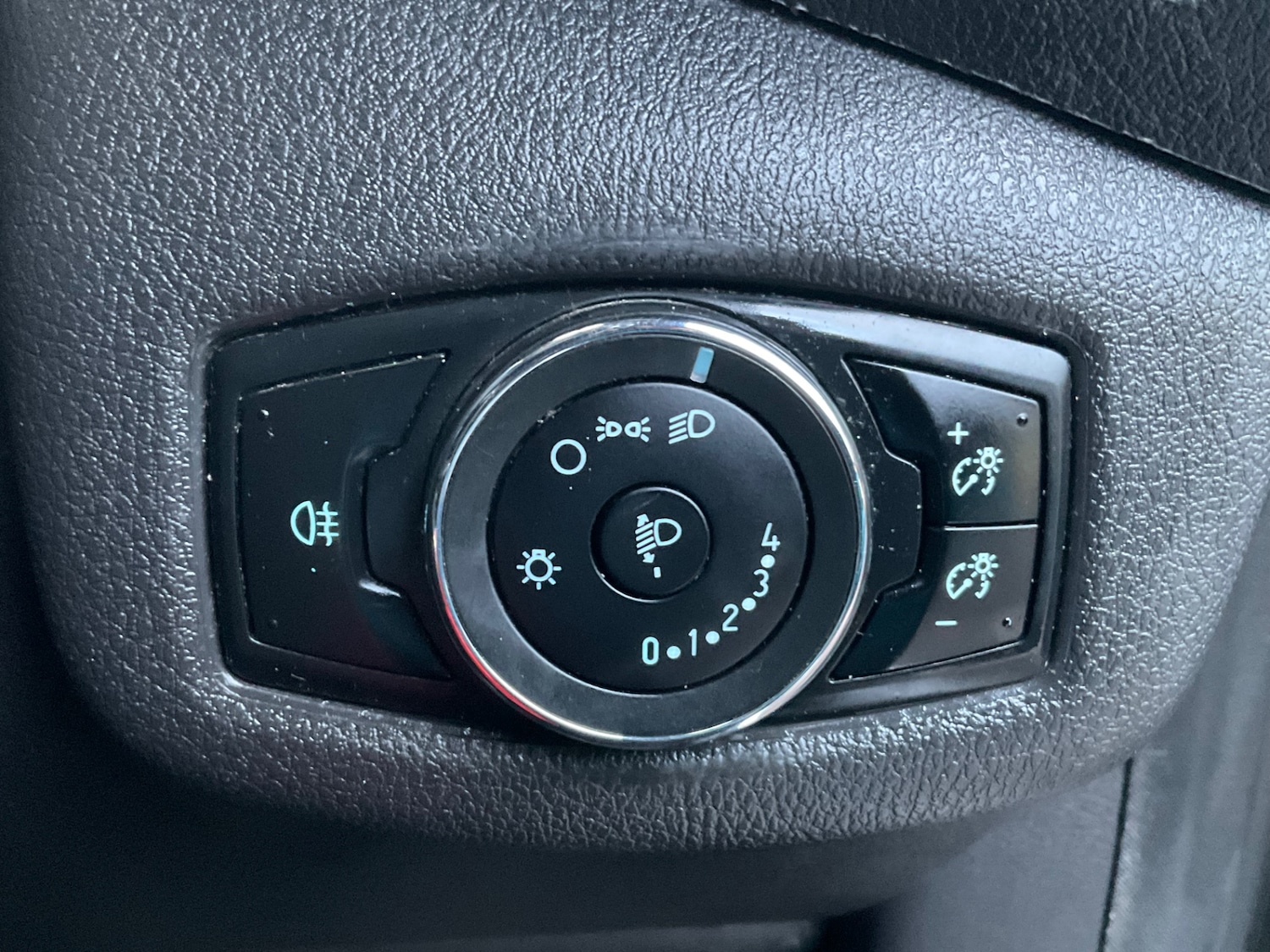 Used Ford Transit Connect 2018 for sale - 77235578: Photo 31