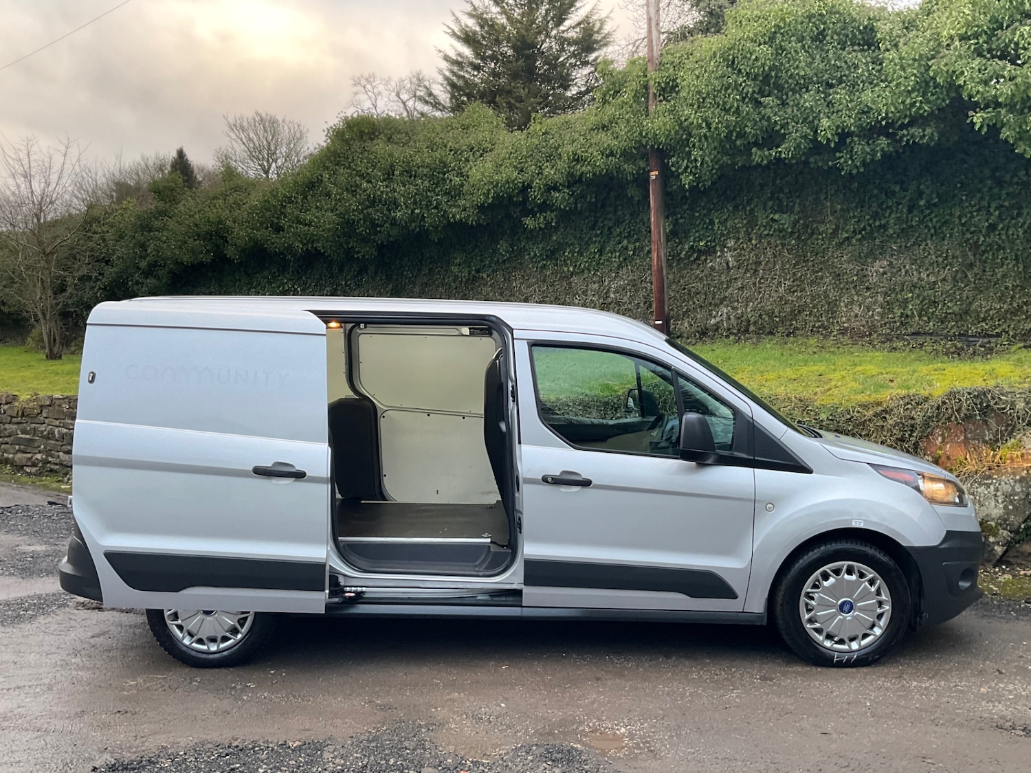 Used Ford Transit Connect 2018 for sale - 77235578: Photo 8