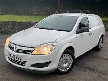 Used Vauxhall Astra Van 2010 for sale - 76709234: Photo