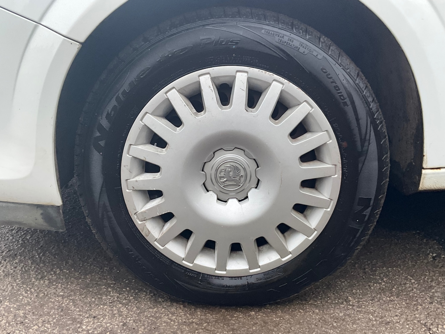 Used Vauxhall Astra Van 2010 for sale - 76709234: Photo 37