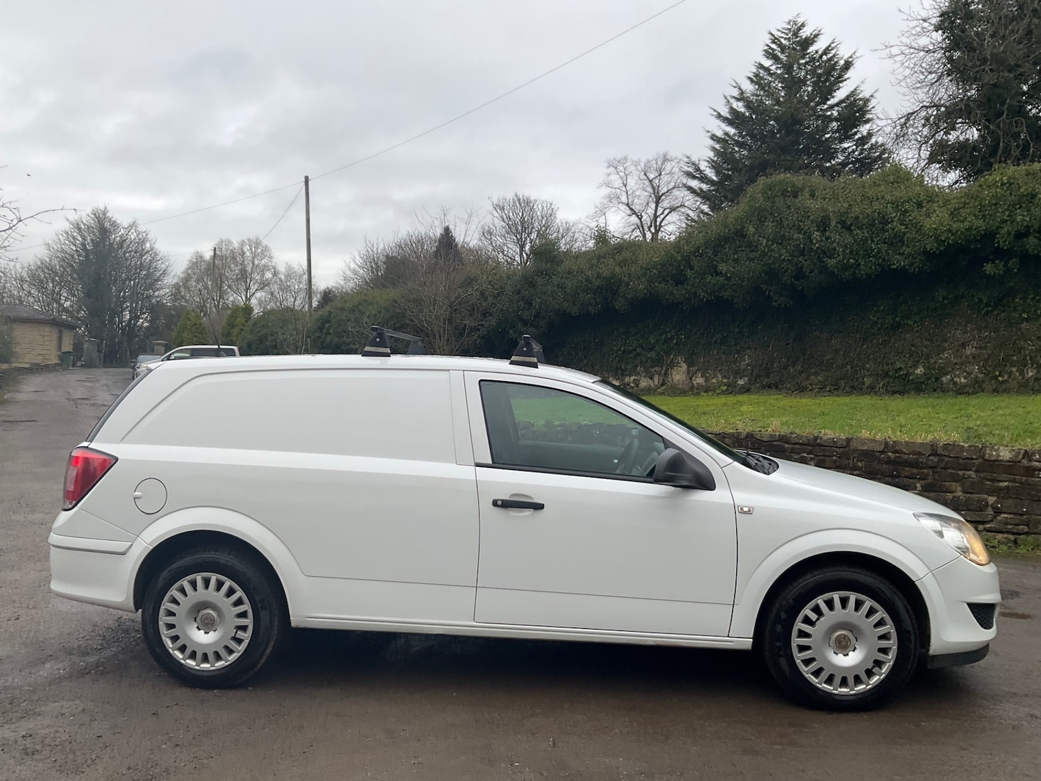 Used Vauxhall Astra Van 2010 for sale - 76709234: Photo 7