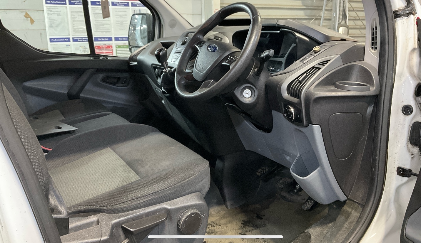 Used Ford Transit Custom 2015 for sale - 77104596: Photo 6