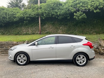 Used Ford Focus 2014 for sale - 79649381: Photo