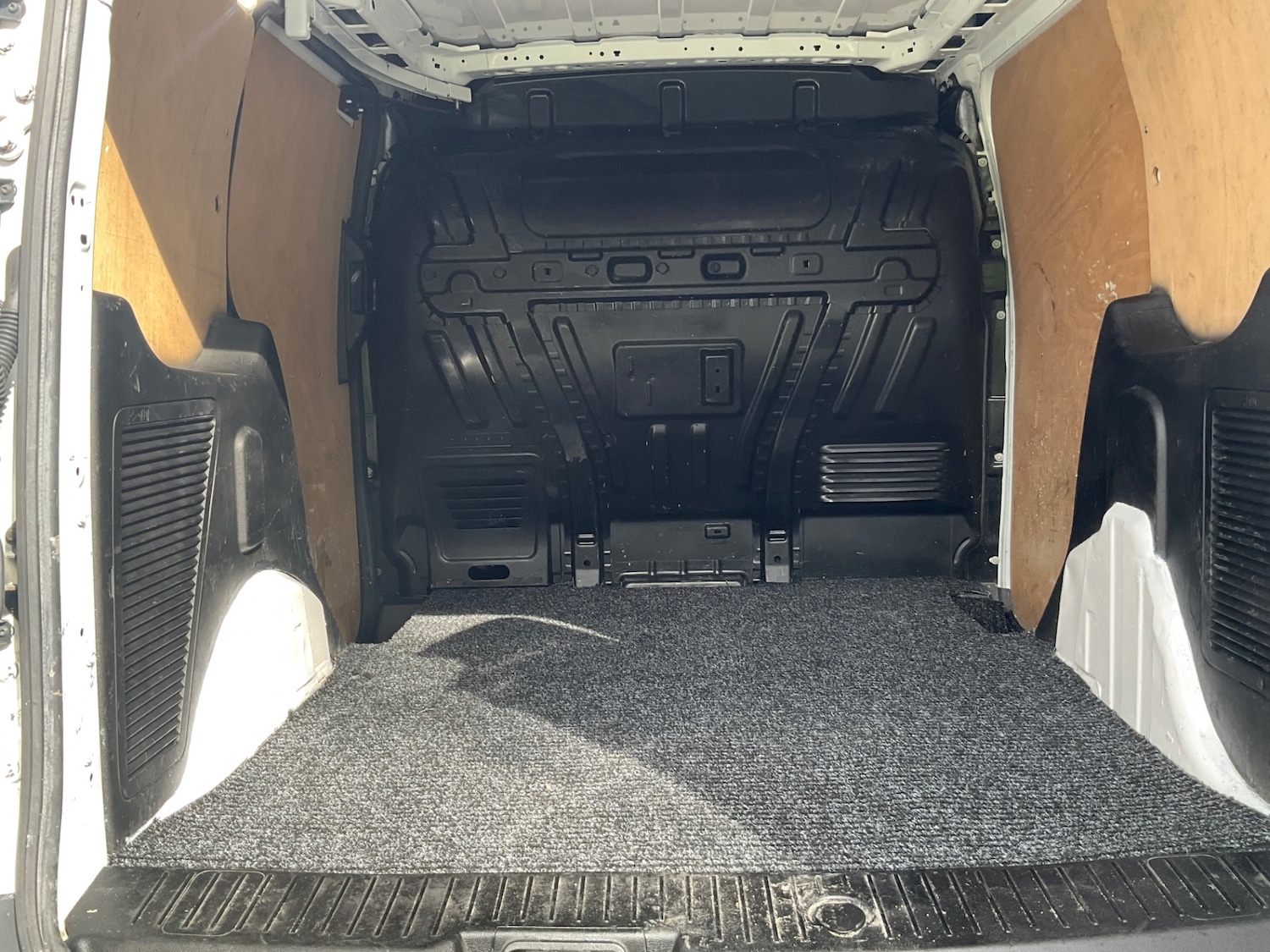Used Ford Transit Connect 2018 for sale - 78140823: Photo 11