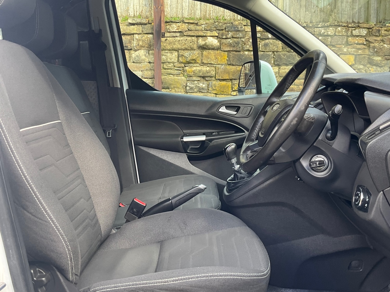 Used Ford Transit Connect 2018 for sale - 78140823: Photo 16