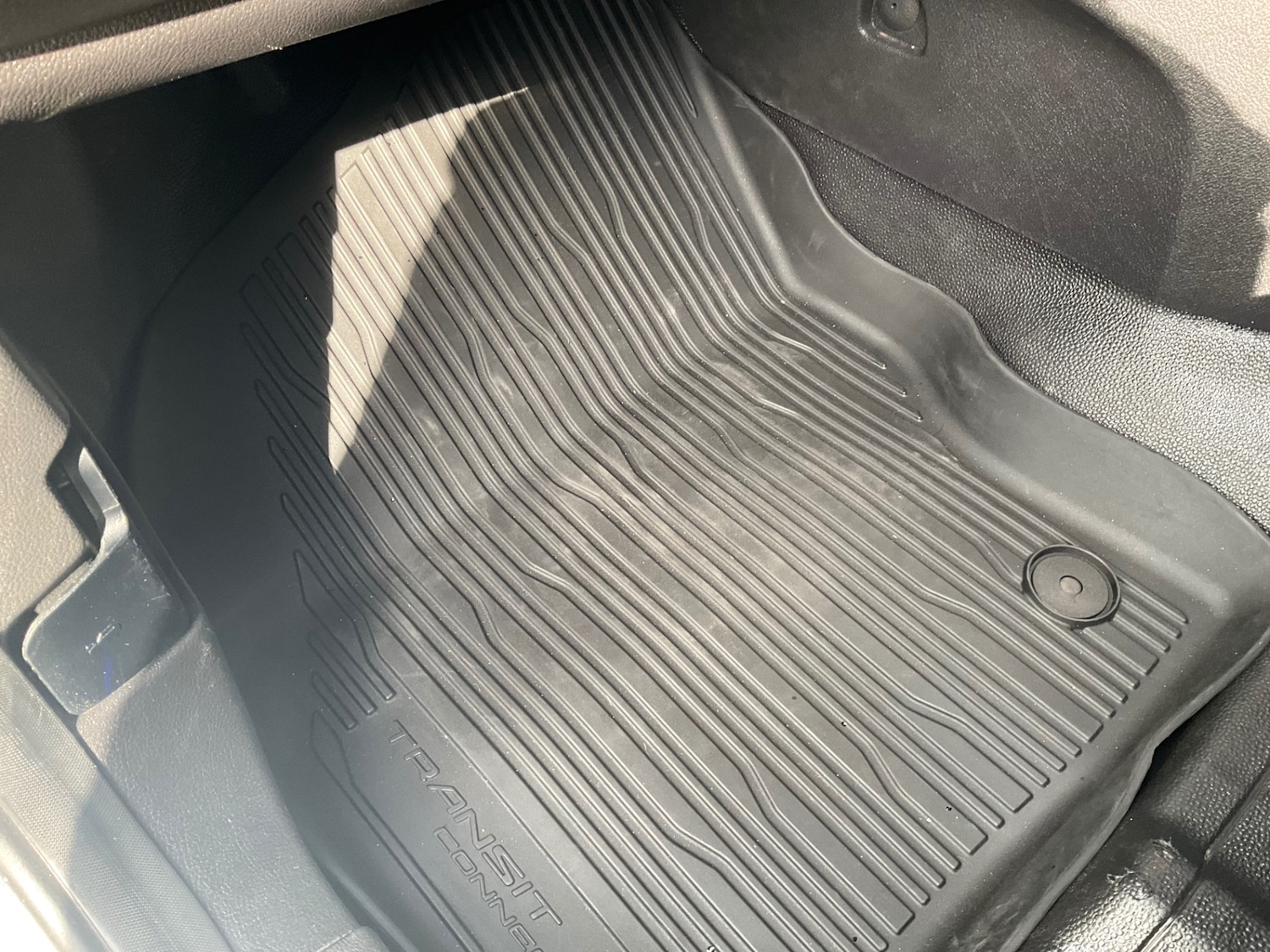 Used Ford Transit Connect 2018 for sale - 78140823: Photo 19