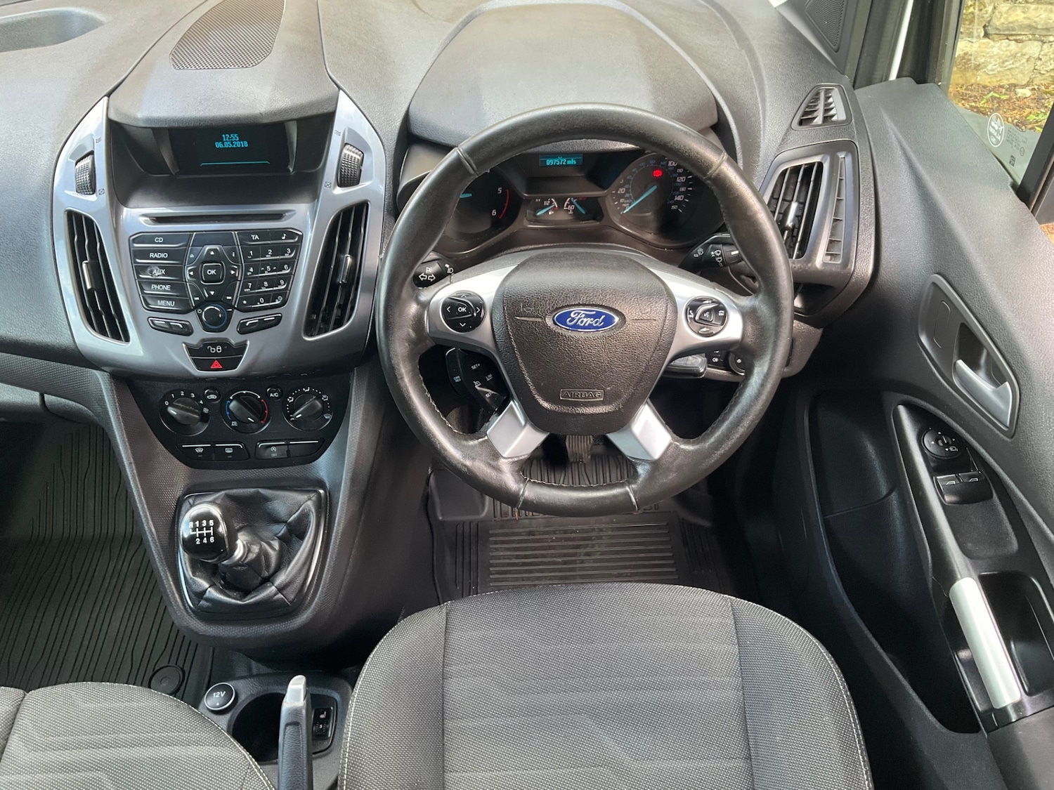 Used Ford Transit Connect 2018 for sale - 78140823: Photo 25