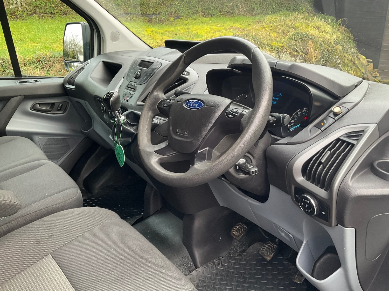 Used Ford Transit Custom 2015 for sale - 77210820: Photo 24