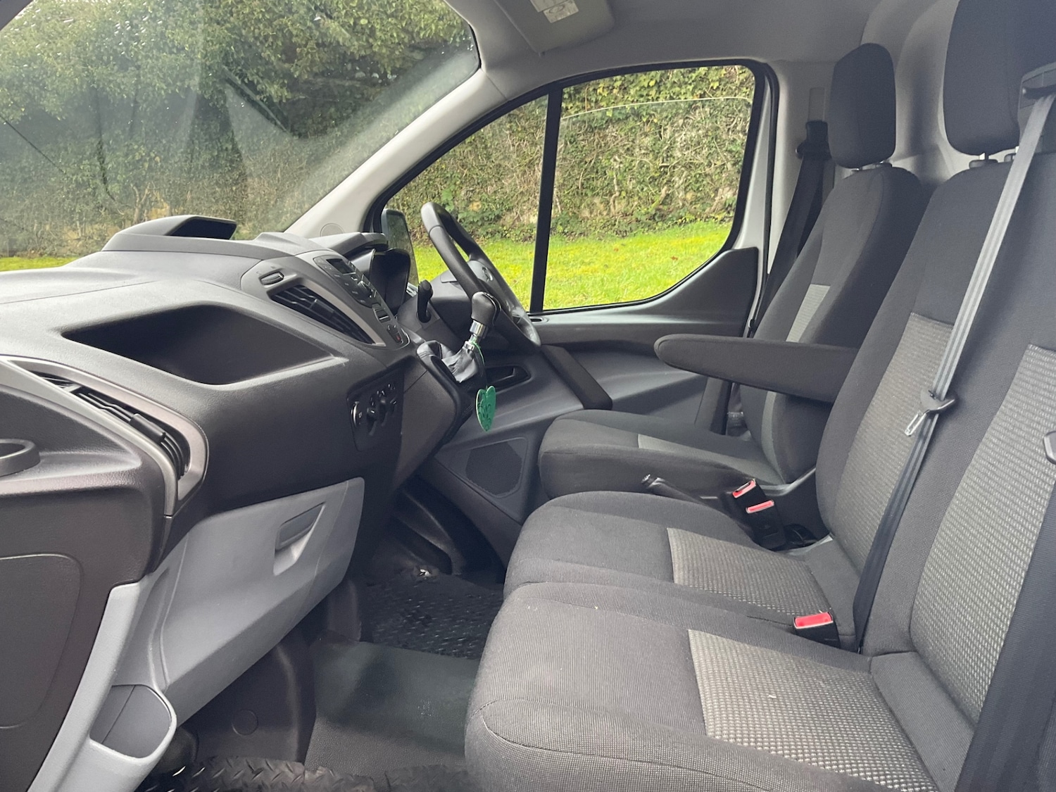 Used Ford Transit Custom 2015 for sale - 77210820: Photo 28