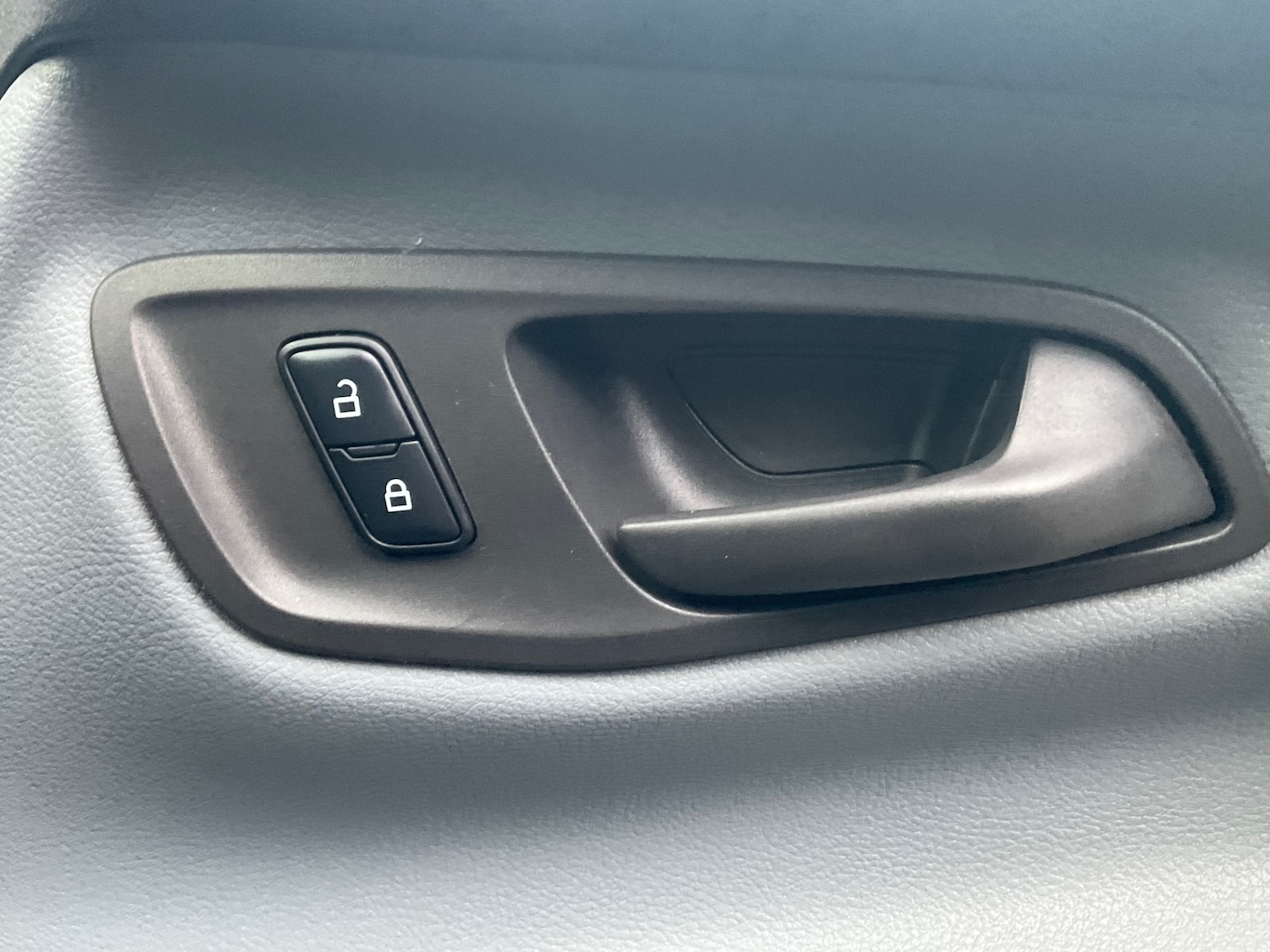 Used Ford Transit Custom 2015 for sale - 77210820: Photo 32