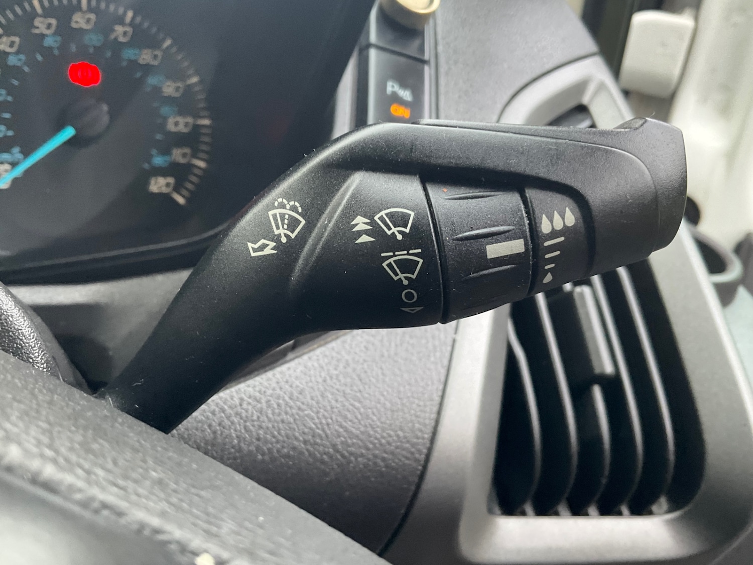 Used Ford Transit Custom 2015 for sale - 77210820: Photo 35