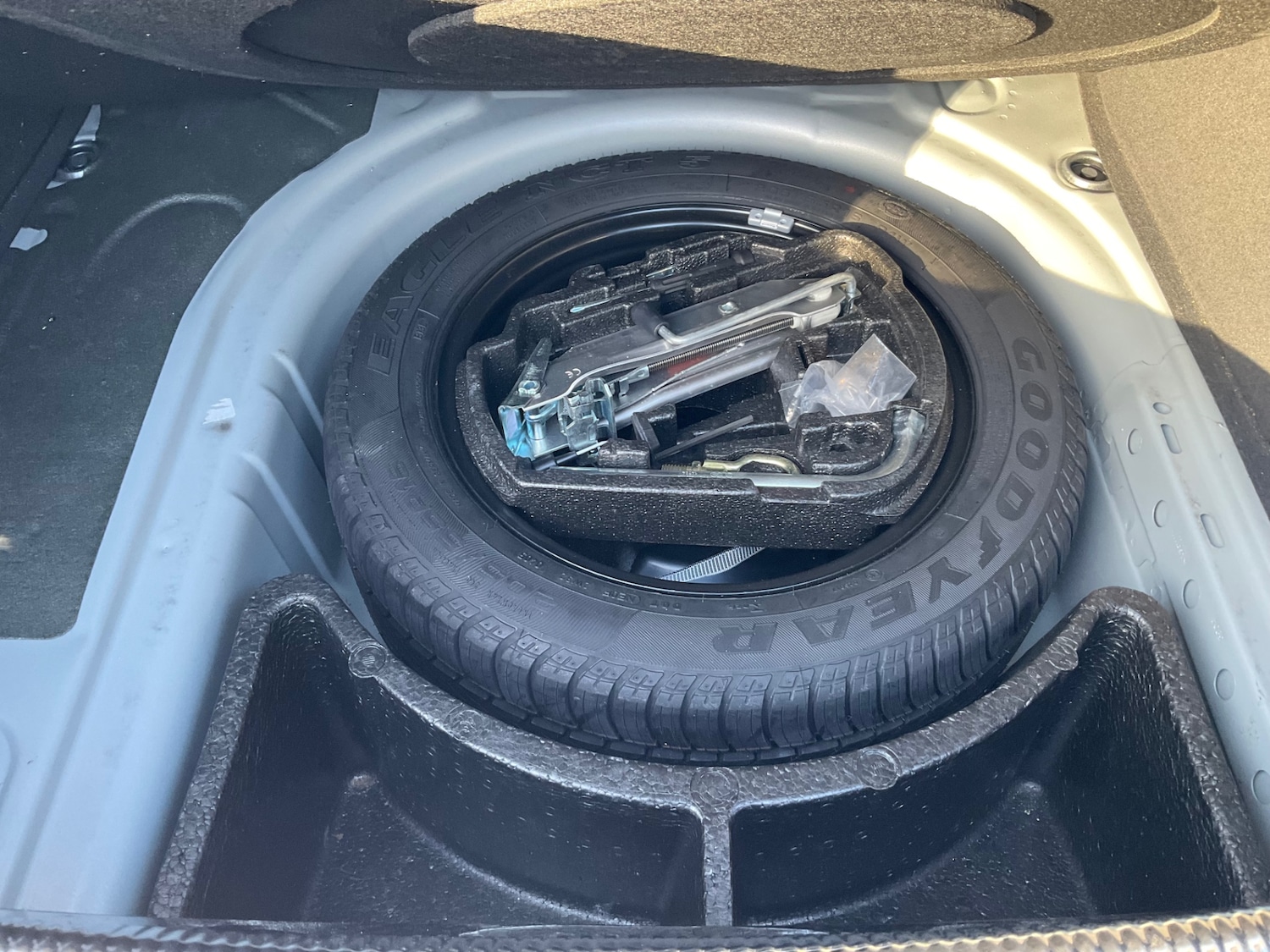 Used Volkswagen Bora 2005 for sale - 76600049: Photo 43