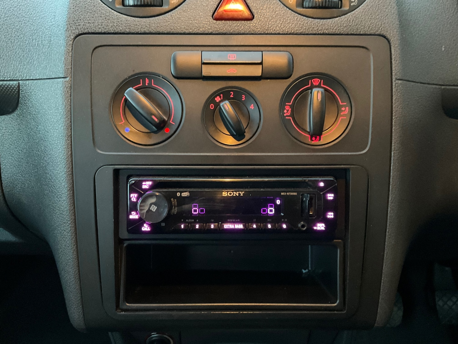 Used Volkswagen Caddy Maxi 2015 for sale - 76780483: Photo 19