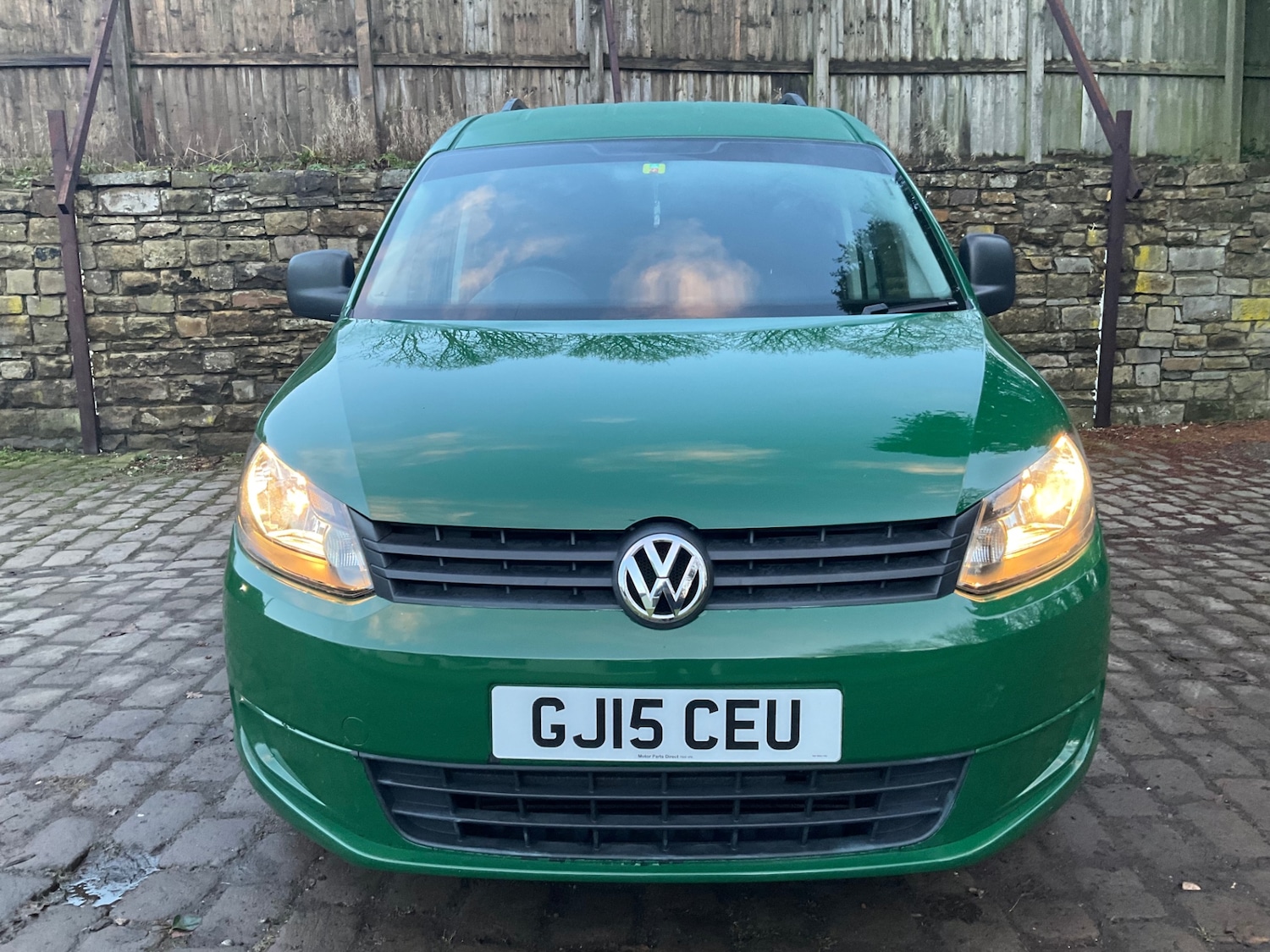 Used Volkswagen Caddy Maxi 2015 for sale - 76780483: Photo 3