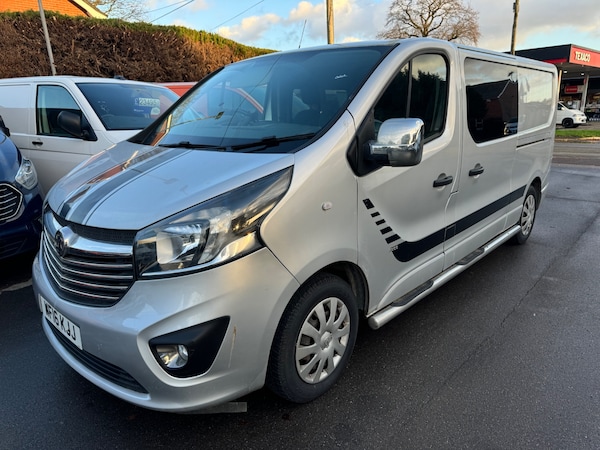 Used Vauxhall Vivaro 2016 for sale - 72999344: Photo 1