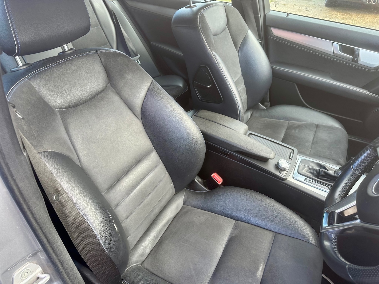 Used Mercedes-Benz C Class 2014 for sale - 77152733: Photo 12