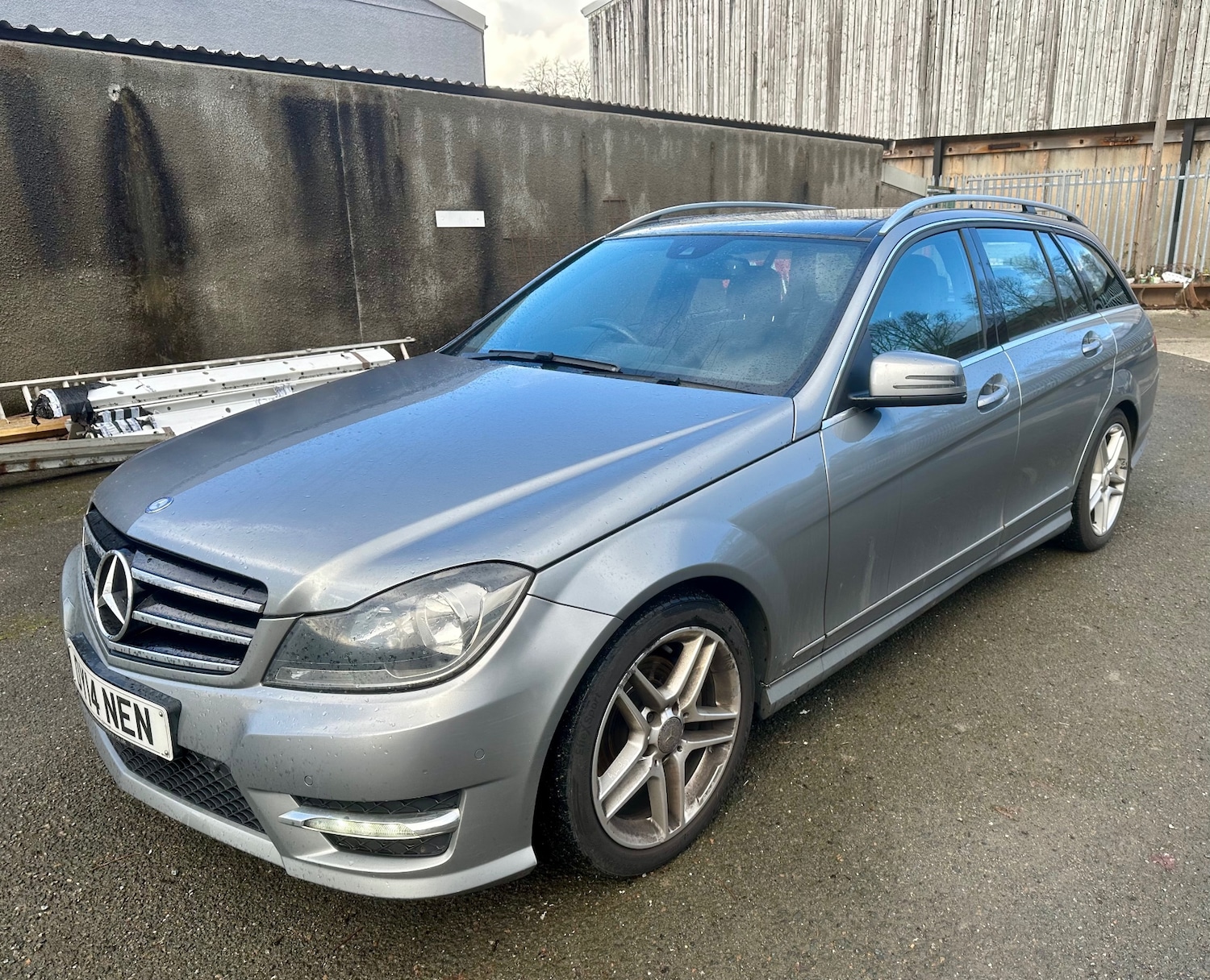 Used Mercedes-Benz C Class 2014 for sale - 77152733: Photo 5