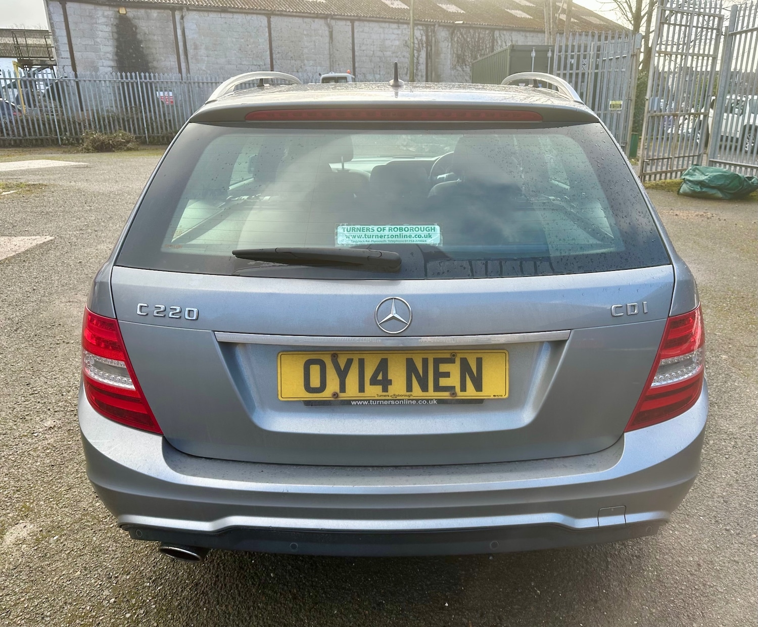 Used Mercedes-Benz C Class 2014 for sale - 77152733: Photo 9