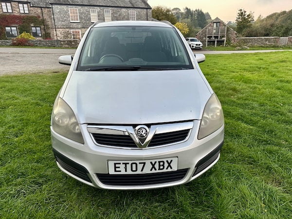 Used Vauxhall Zafira 2007 for sale - 76252810: Photo 2