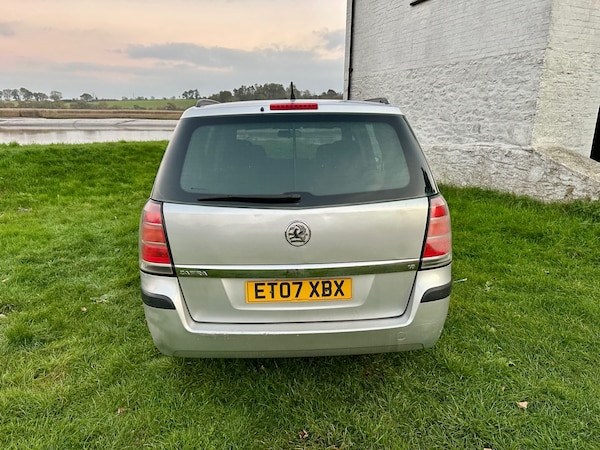 Used Vauxhall Zafira 2007 for sale - 76252810: Photo 6