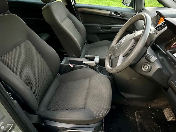 Used Vauxhall Zafira 2007 for sale - 76252810: Photo 9