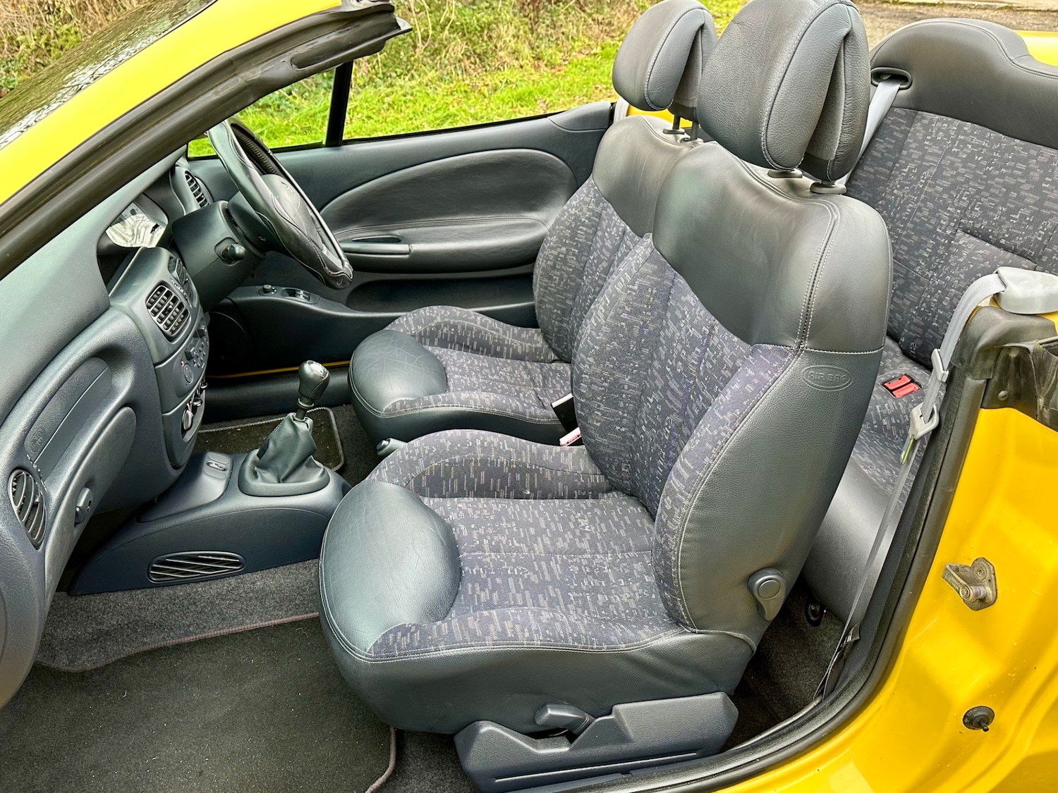 Used Renault Megane 2002 for sale - 76697047: Photo 14