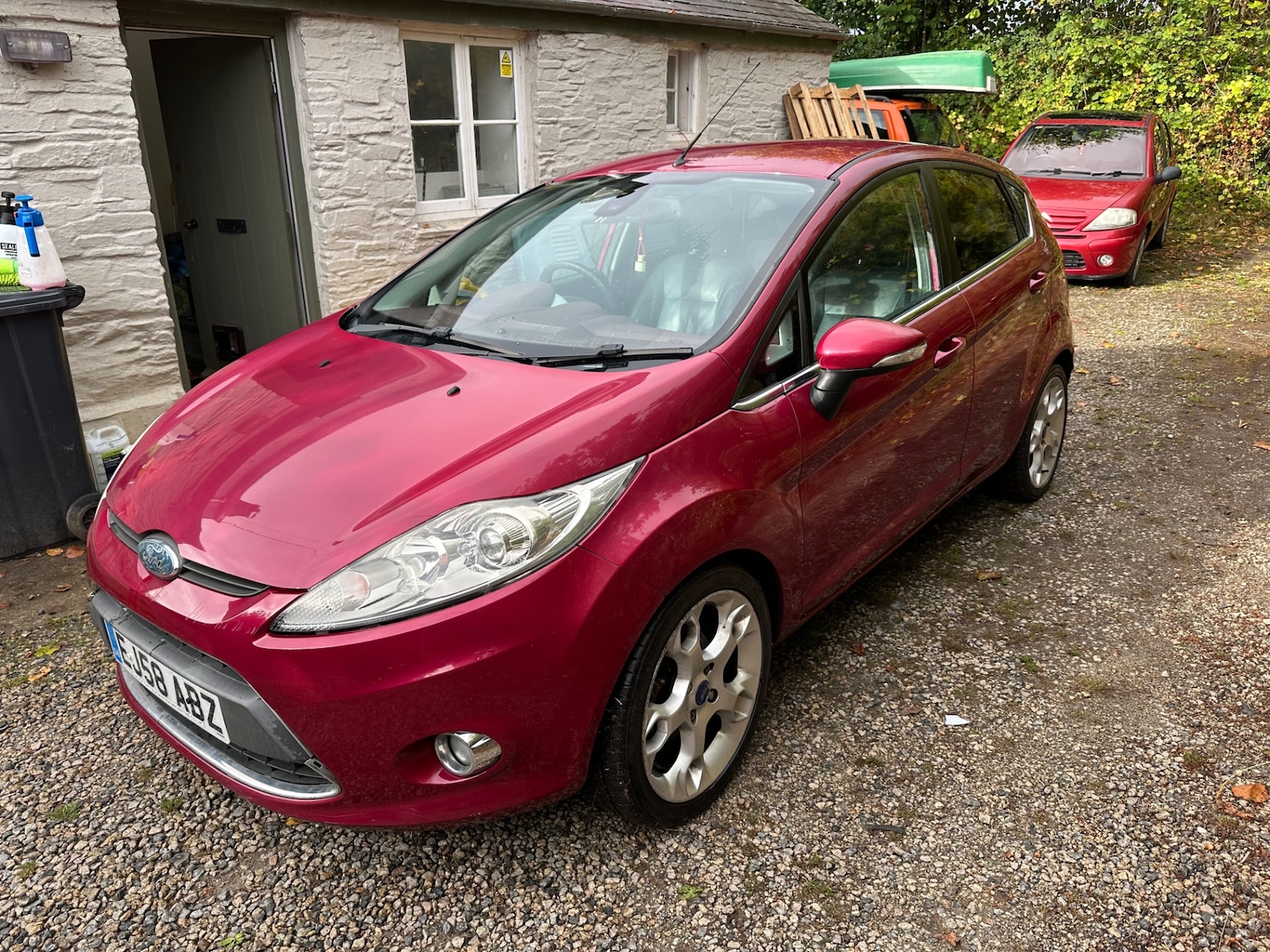 Vehicle 5