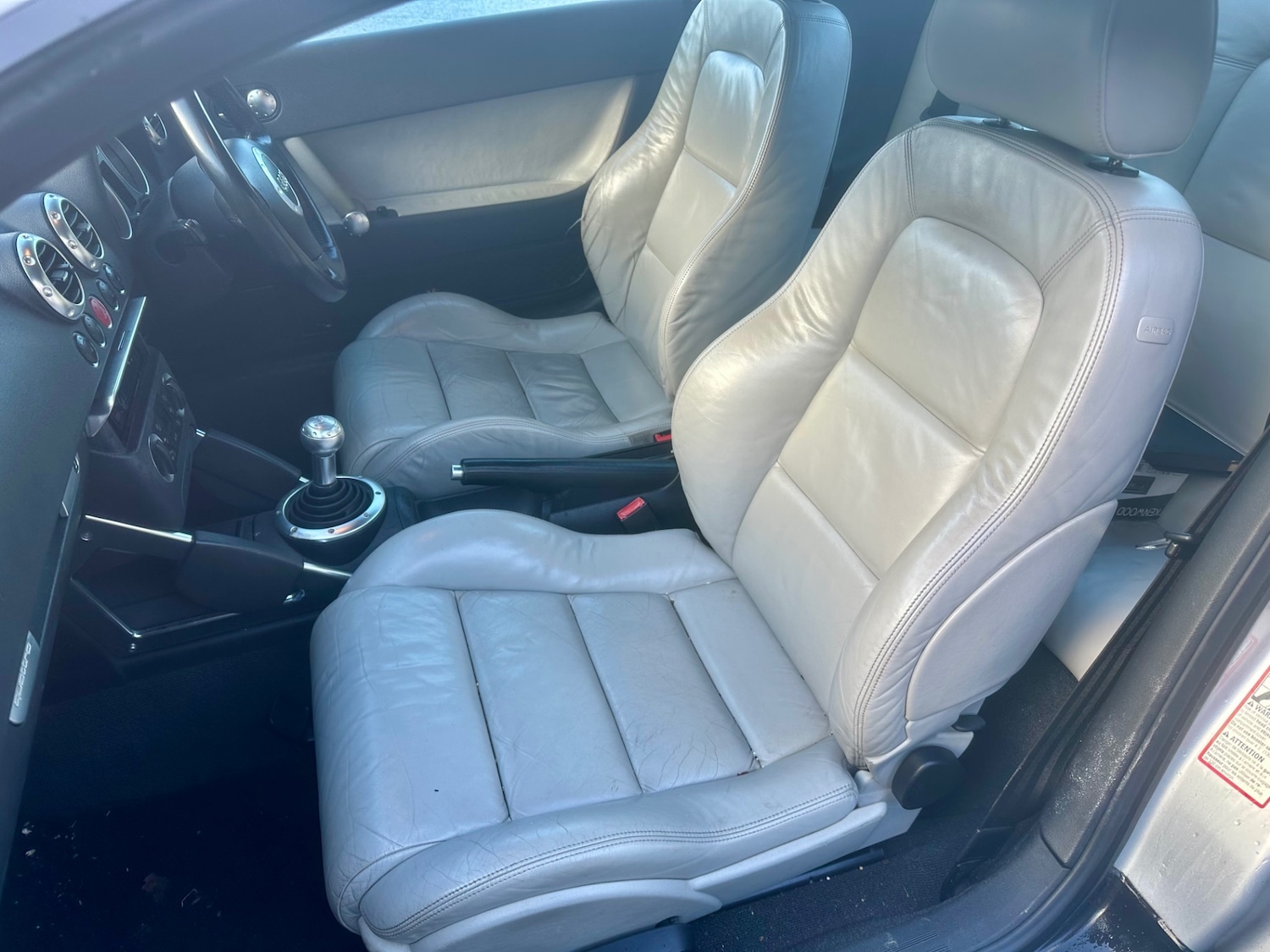 Used Audi TT 2002 for sale - 78064677: Photo 8