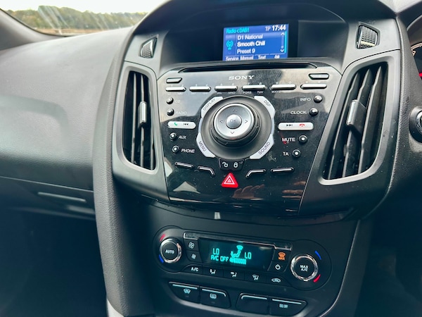 Used Ford Focus 2014 for sale - 76207515: Photo 19