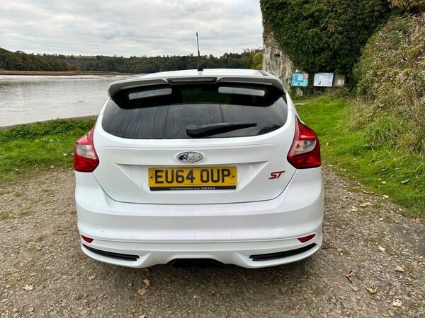 Used Ford Focus 2014 for sale - 76207515: Photo 9