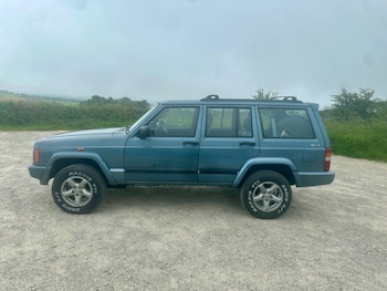 Used Jeep Cherokee 1999 for sale - 78931394: Photo
