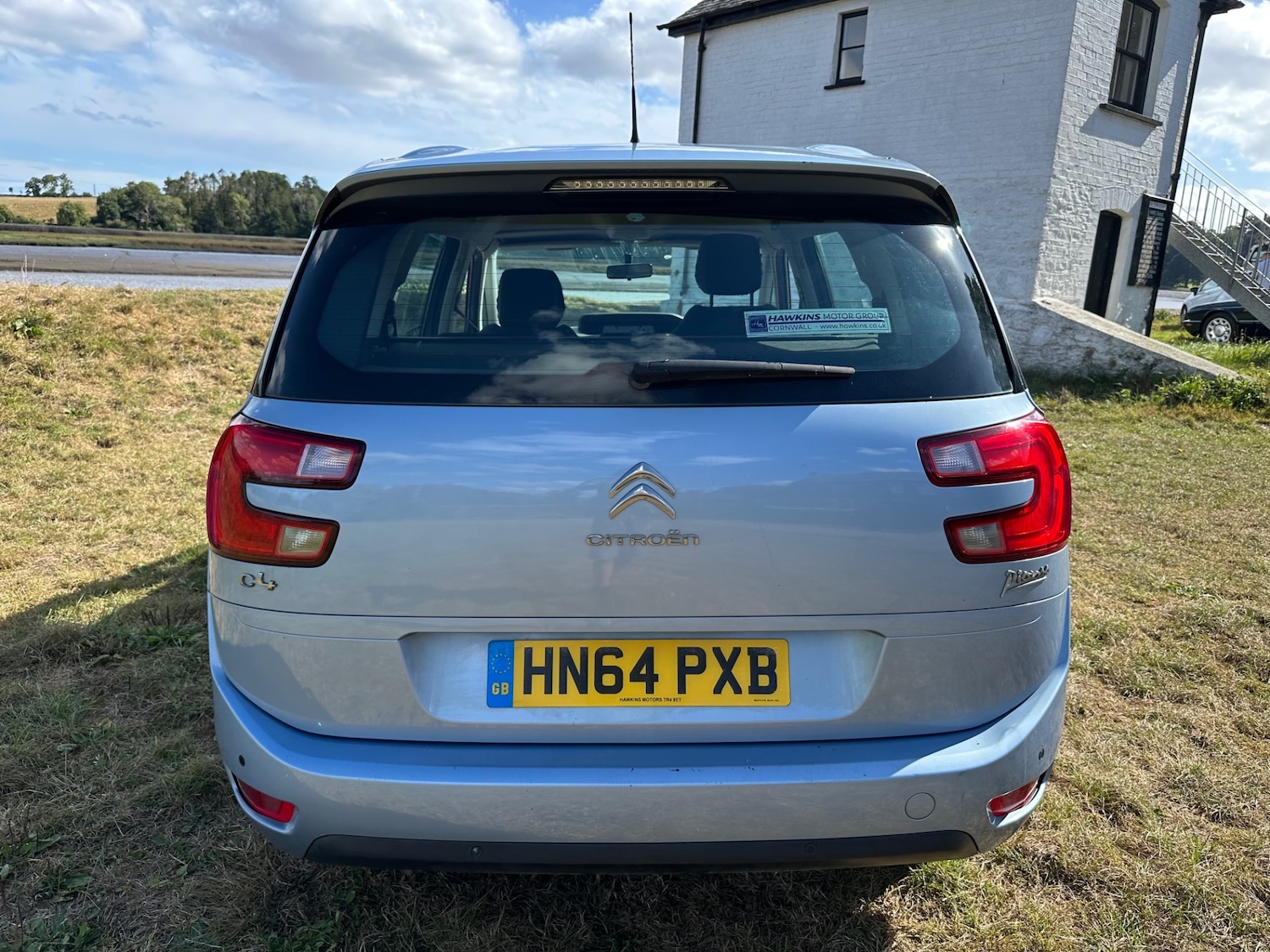 Vehicle 9