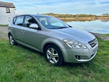 Kia - Ceed