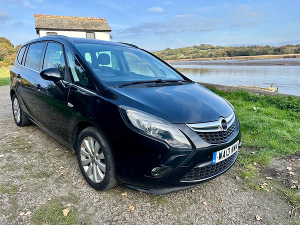 Used Vauxhall Zafira 2013 for sale - 76243951: Photo 2