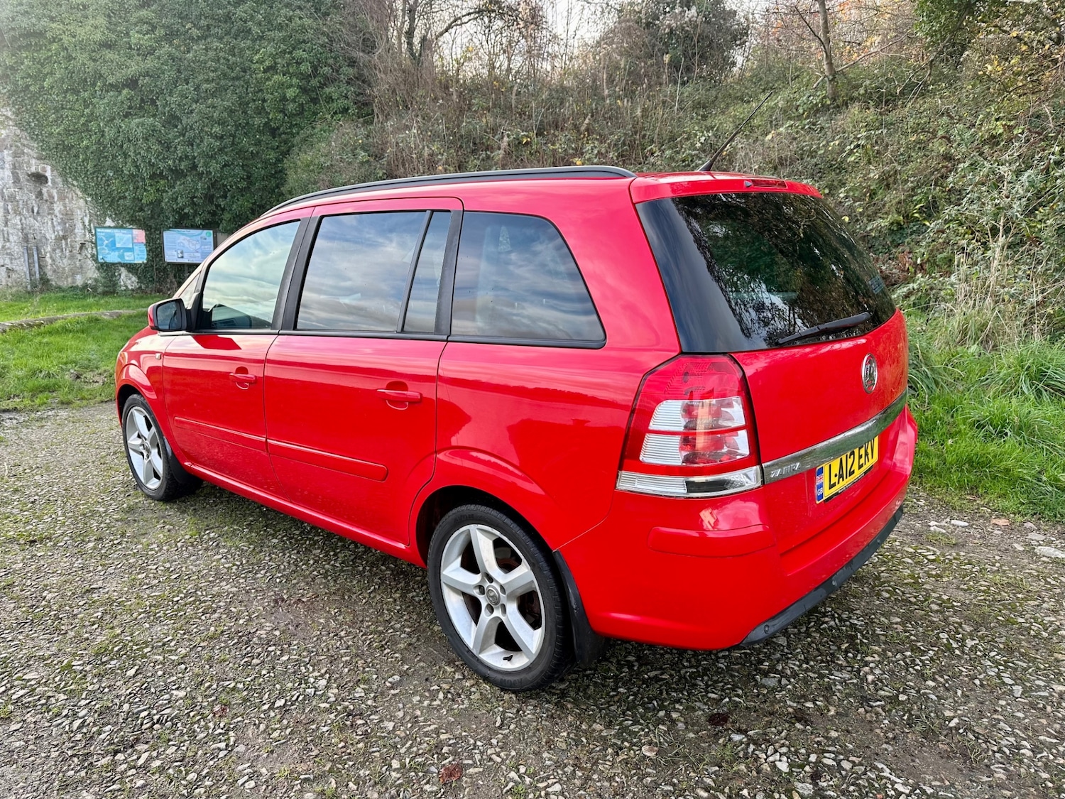 Used Vauxhall Zafira 2012 for sale - 76616654: Photo 8