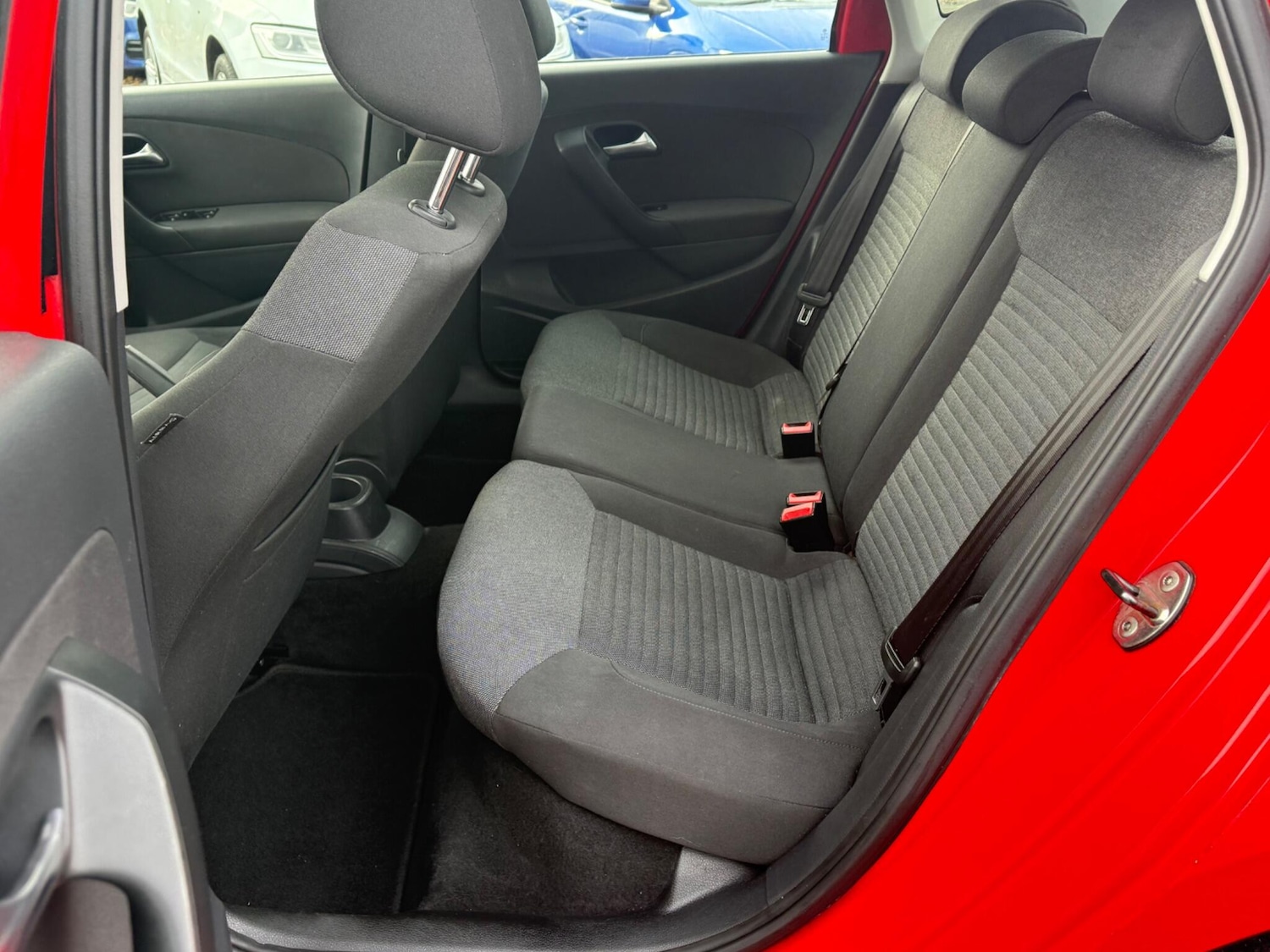 Used Volkswagen Polo 2011 for sale - 76425213: Photo 13