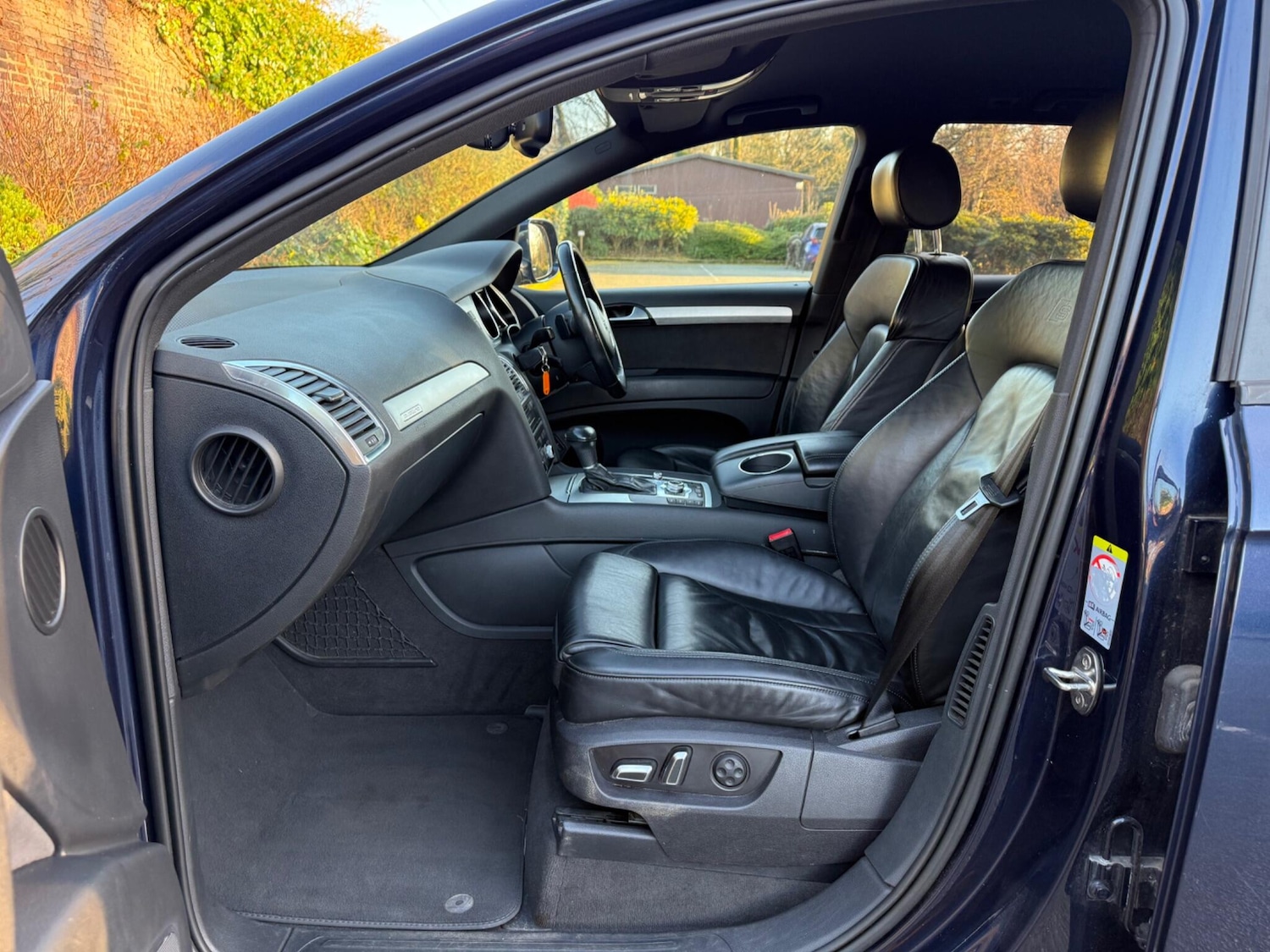 Used Audi Q7 2013 for sale - 77156667: Photo 40