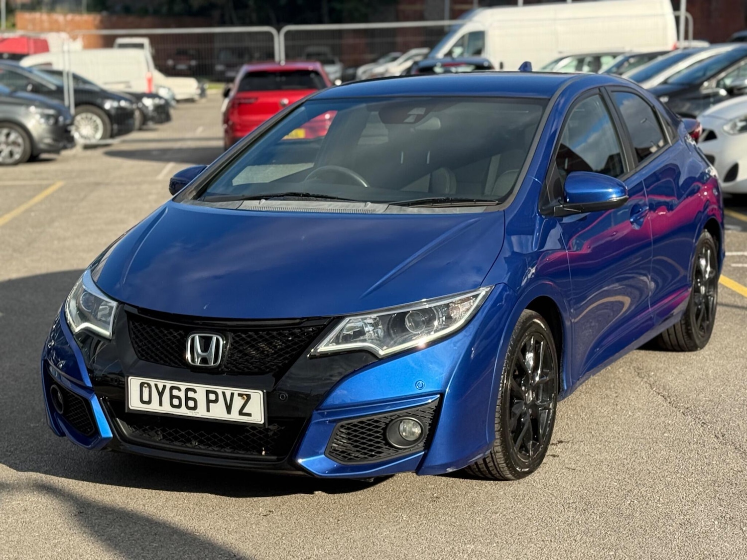 Used Honda Civic 2016 for sale - 77156774: Photo 4